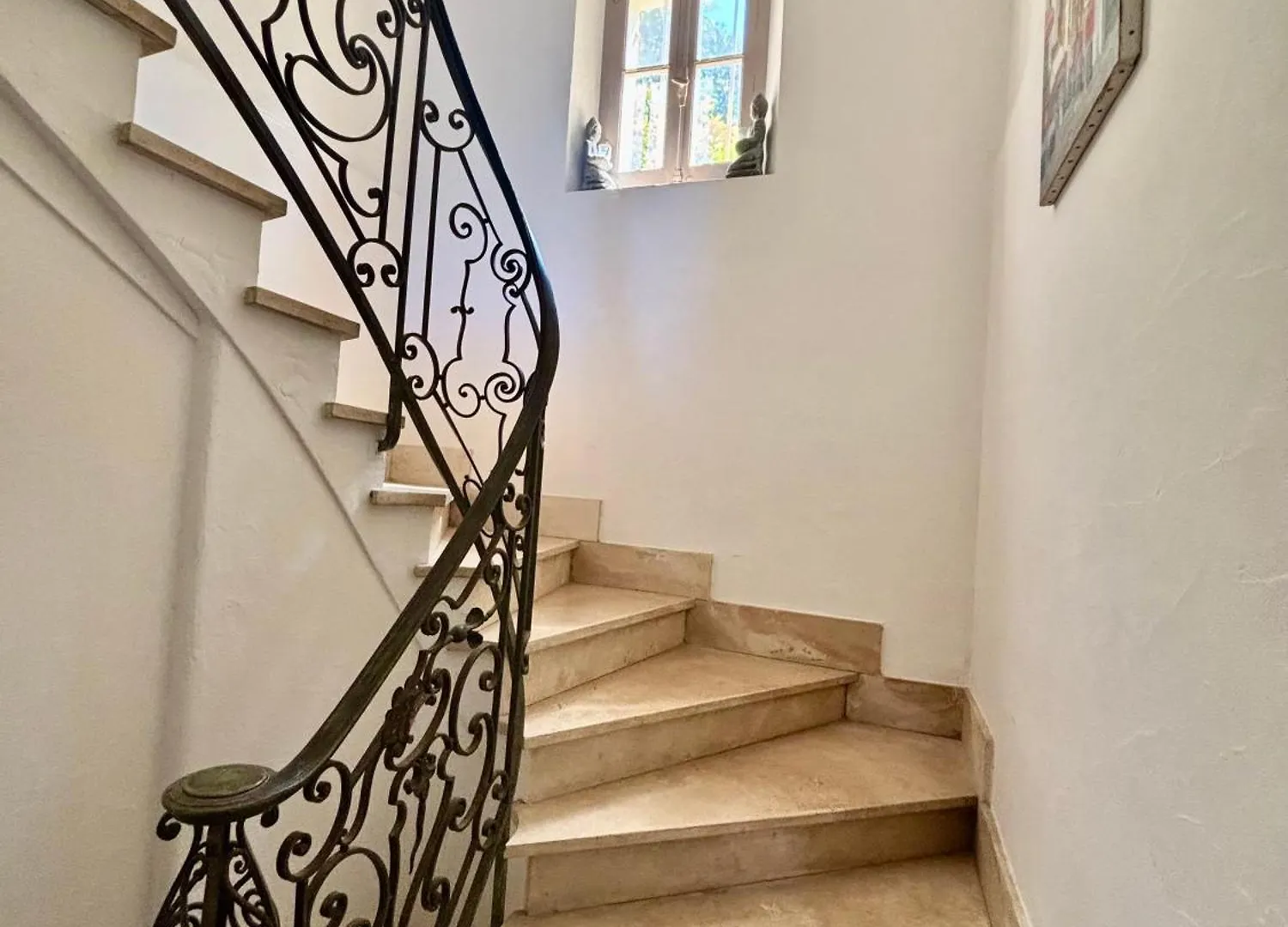 Villa Tricia Cannes Bed & Breakfast
