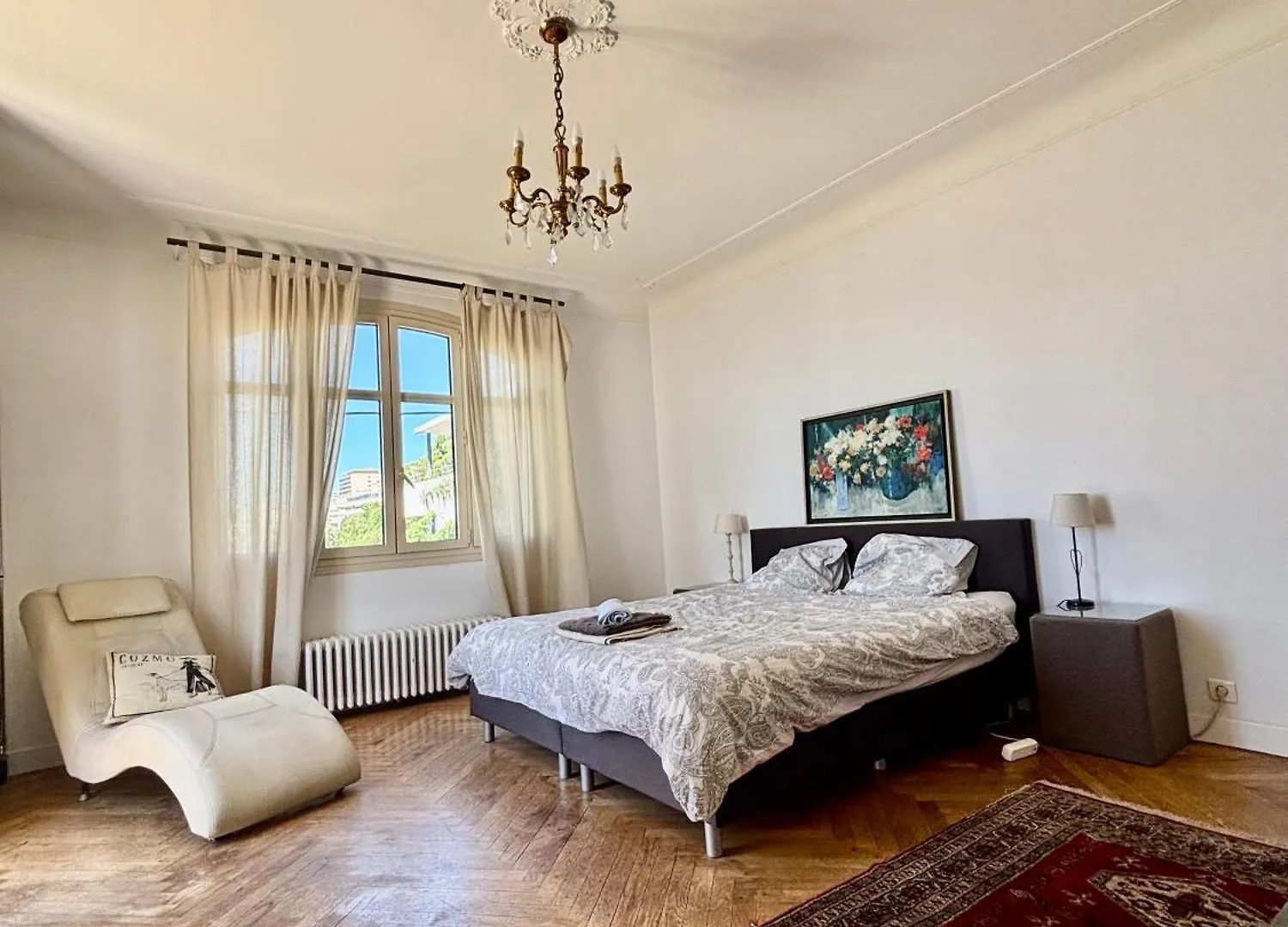 Villa Tricia Cannes Bed & Breakfast