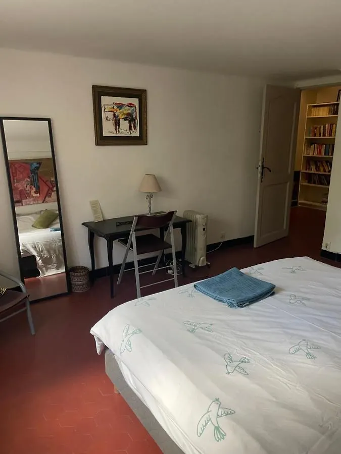 Villa Tricia Cannes Bed & Breakfast